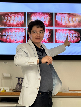 Dr. Wendel Shibasaki dando aula